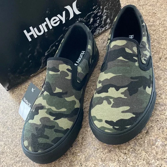 NWT Hurley Kayo Slip on Sneaker Shoe Camo and Black 10.5 M - Picture 1 of 14